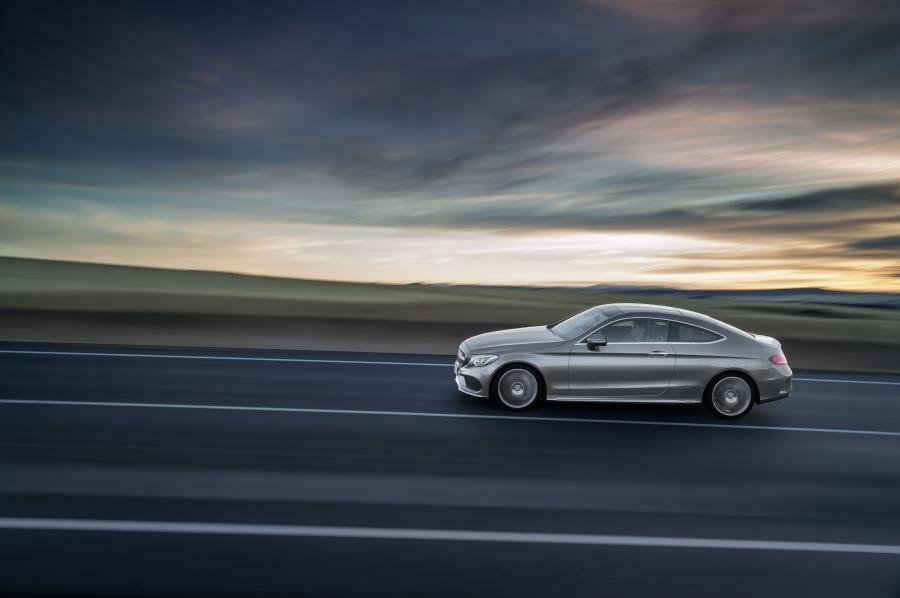  Mercedes-Benz C300 Coupe AMG Line 2015 года  (фото 7 из 28)